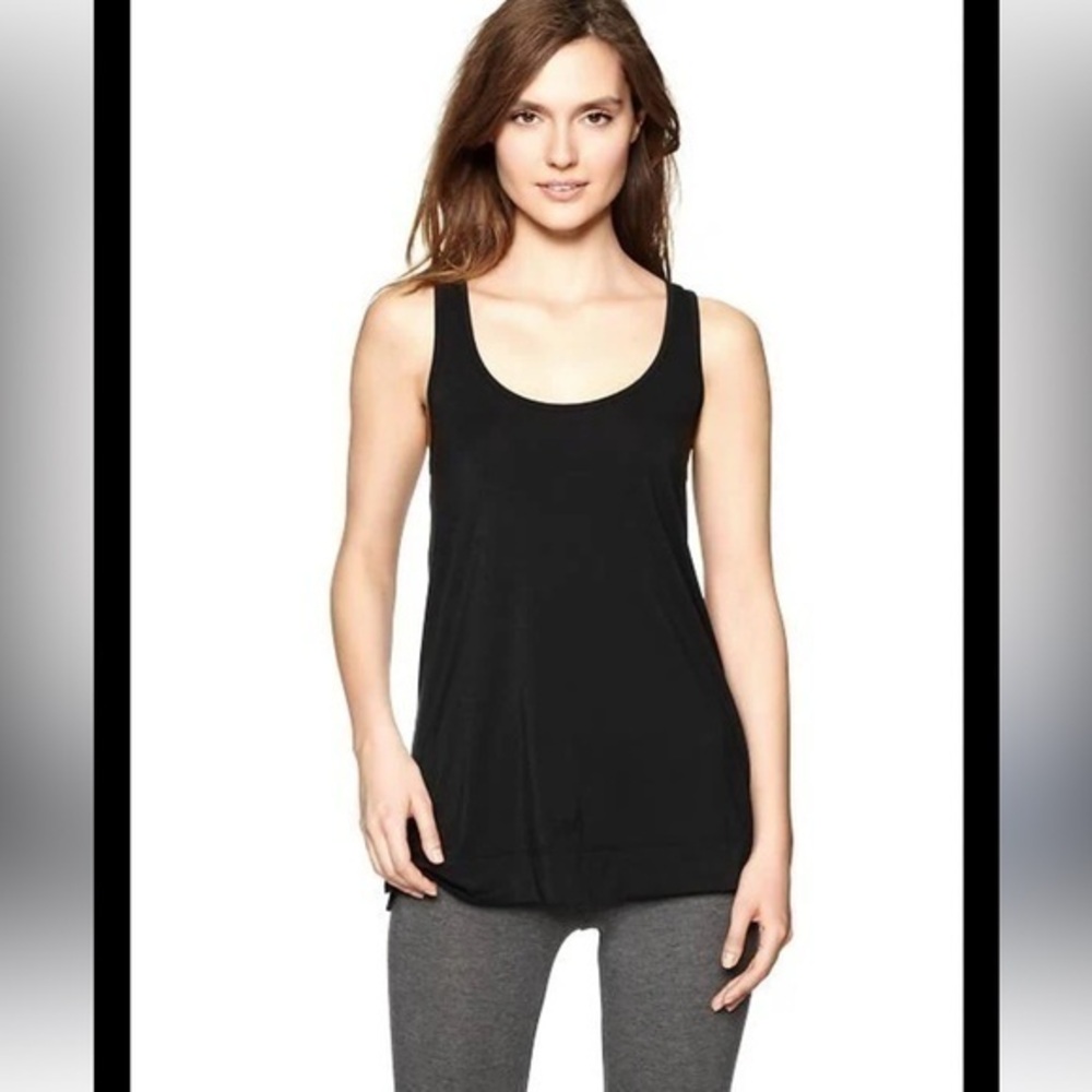 Gap Body black tank top